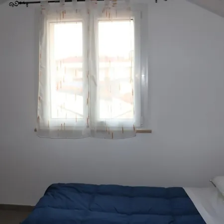 Ro-bed In Piazza A Cameri